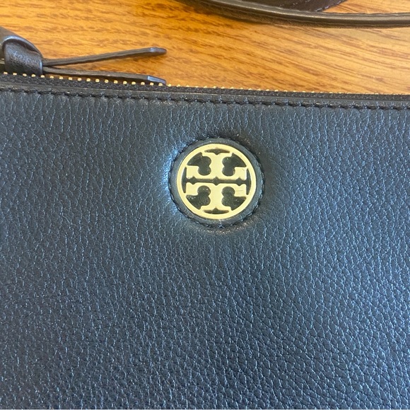Tory Burch zip crossbody bag - Picture 2 of 8